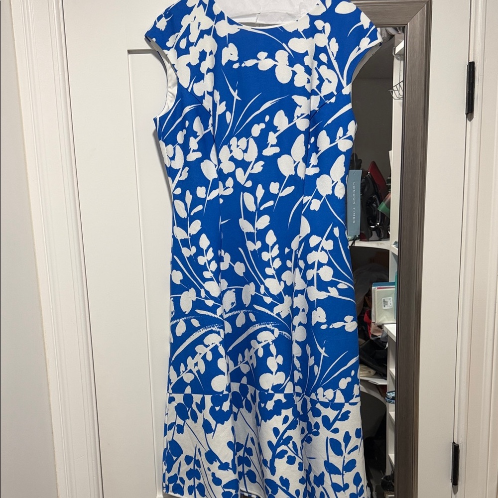 London Times Royal Blue and White Floral Midi Dress